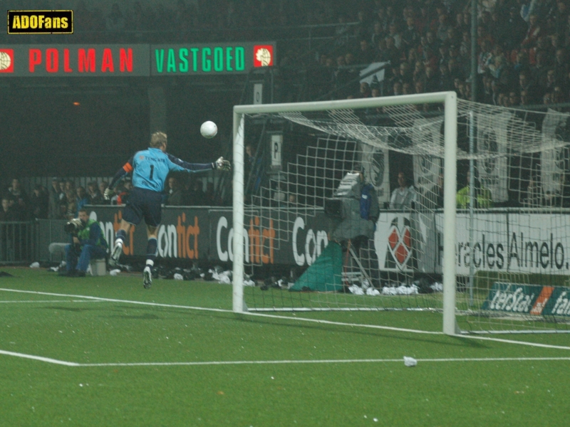 24-10-2008 eredivisie Heracles Almelo ADO Den Haag  eindstand 3-1 