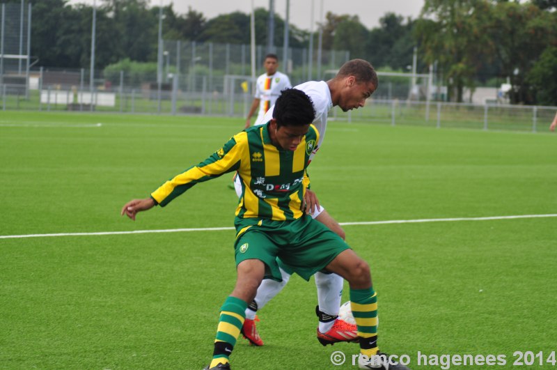 Foto`s oefenwedstrijden ADO Den Haag jeugdopleiding 02 augustus 2014
