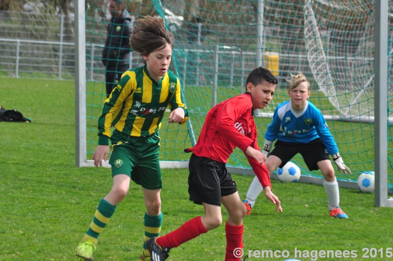 Fotos wedstrijden ADO Den Haag jeugdopleiding 11 april 2015