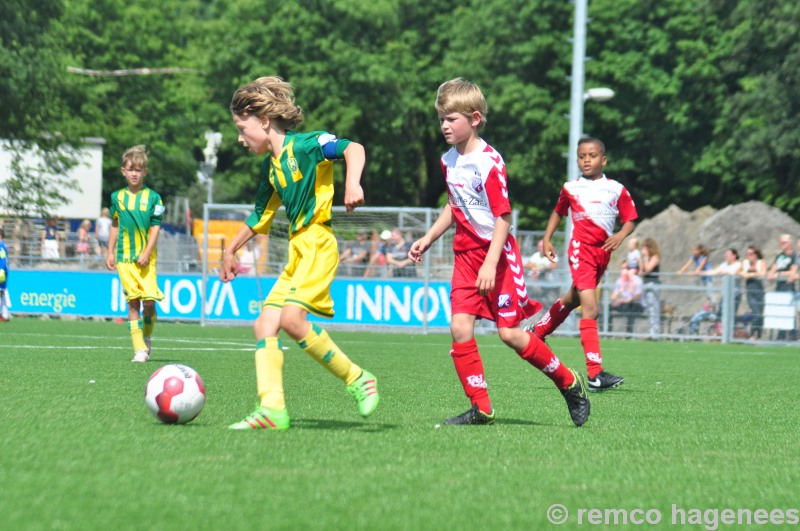 FotoÂ´s jeugdwedstrijden ADO Den Haag 9 juli 2016