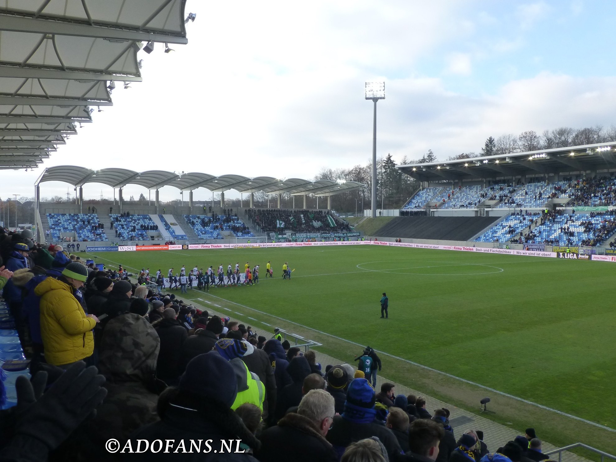 1.FC Saarbrucken-Preussen Munster en Karlsruher SC-Hansa Rostock
