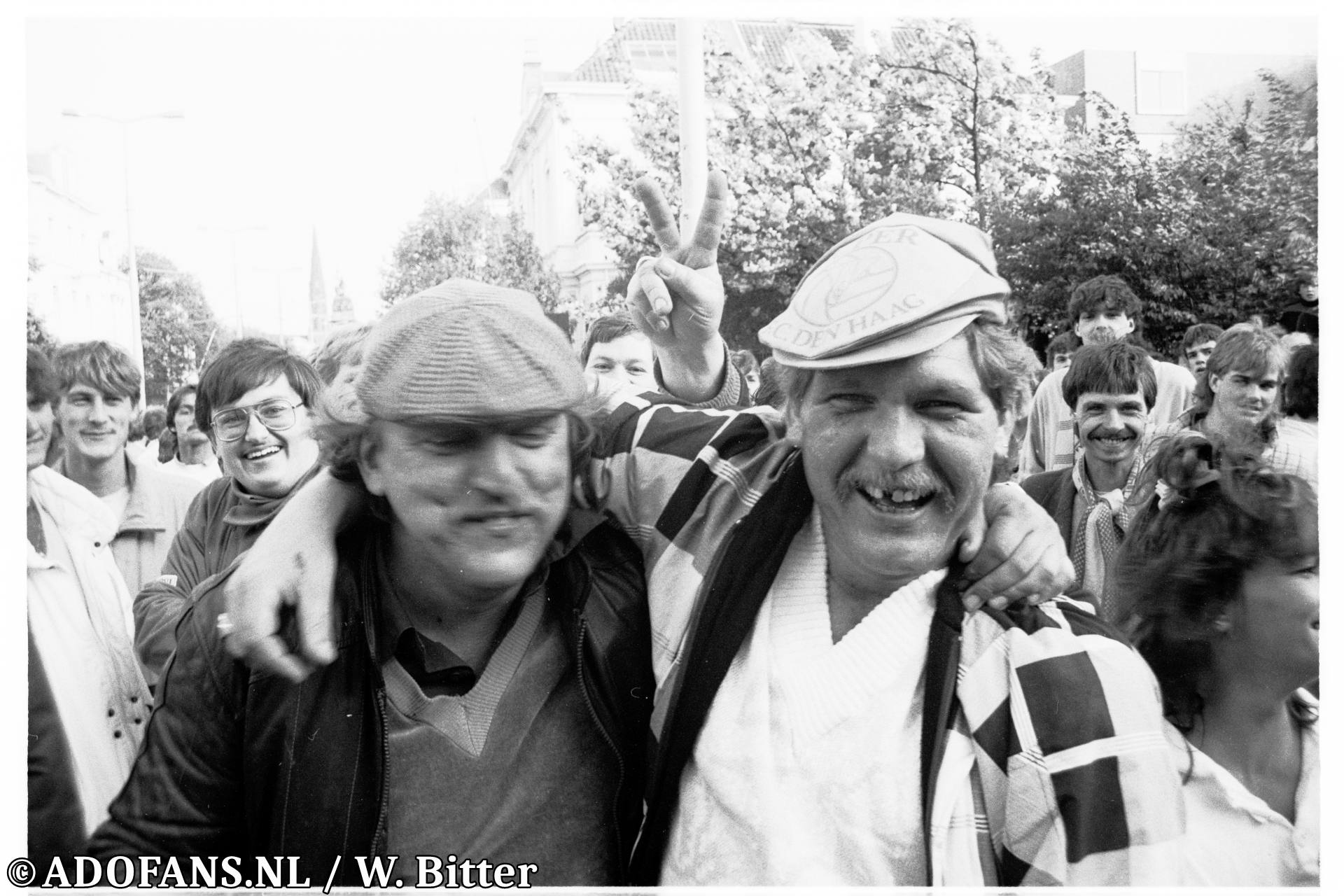 FC Den Haag is ongeslagen kampioen eerste divisie feest op de Javastraat