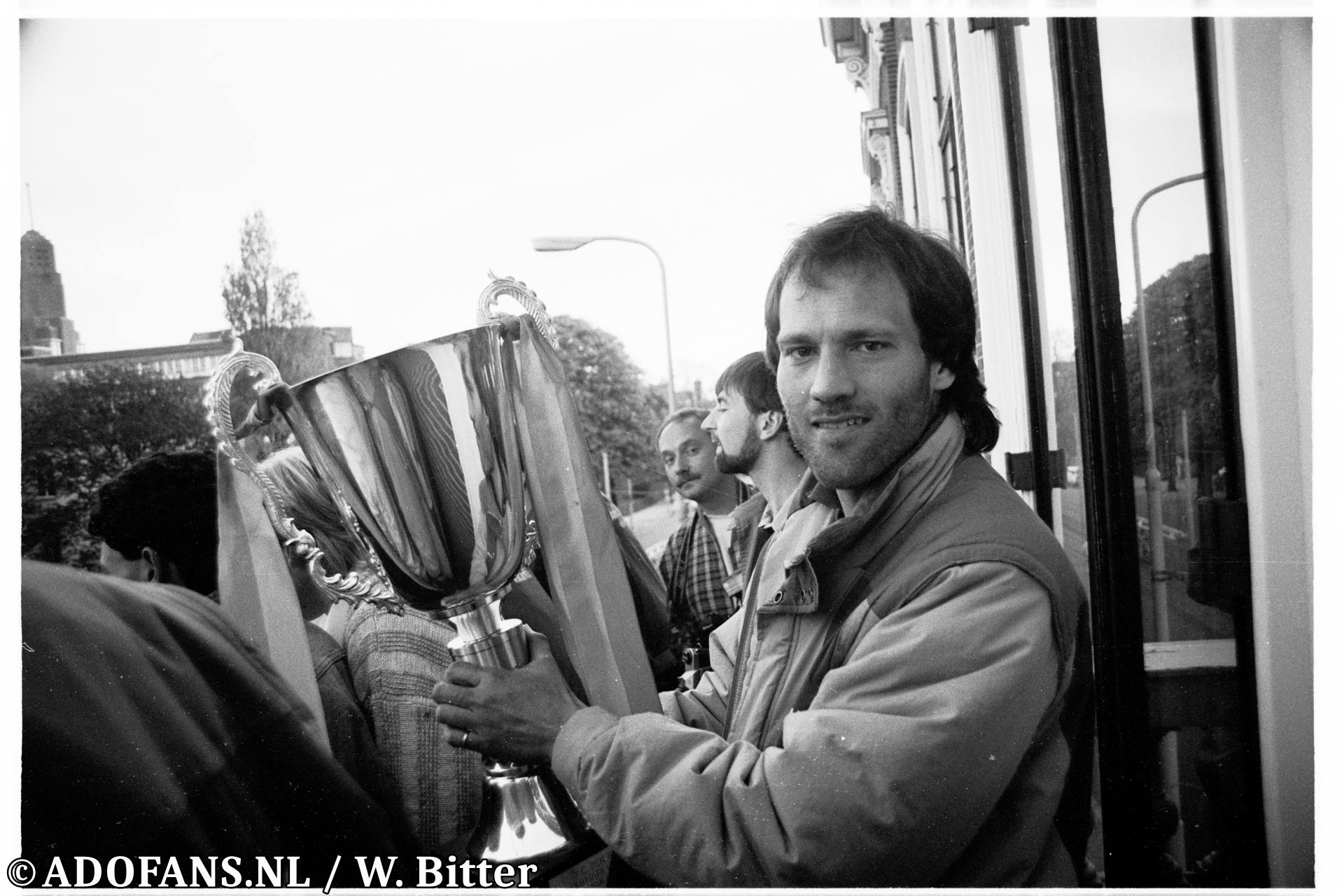 FC Den Haag is ongeslagen kampioen eerste divisie feest op de Javastraat