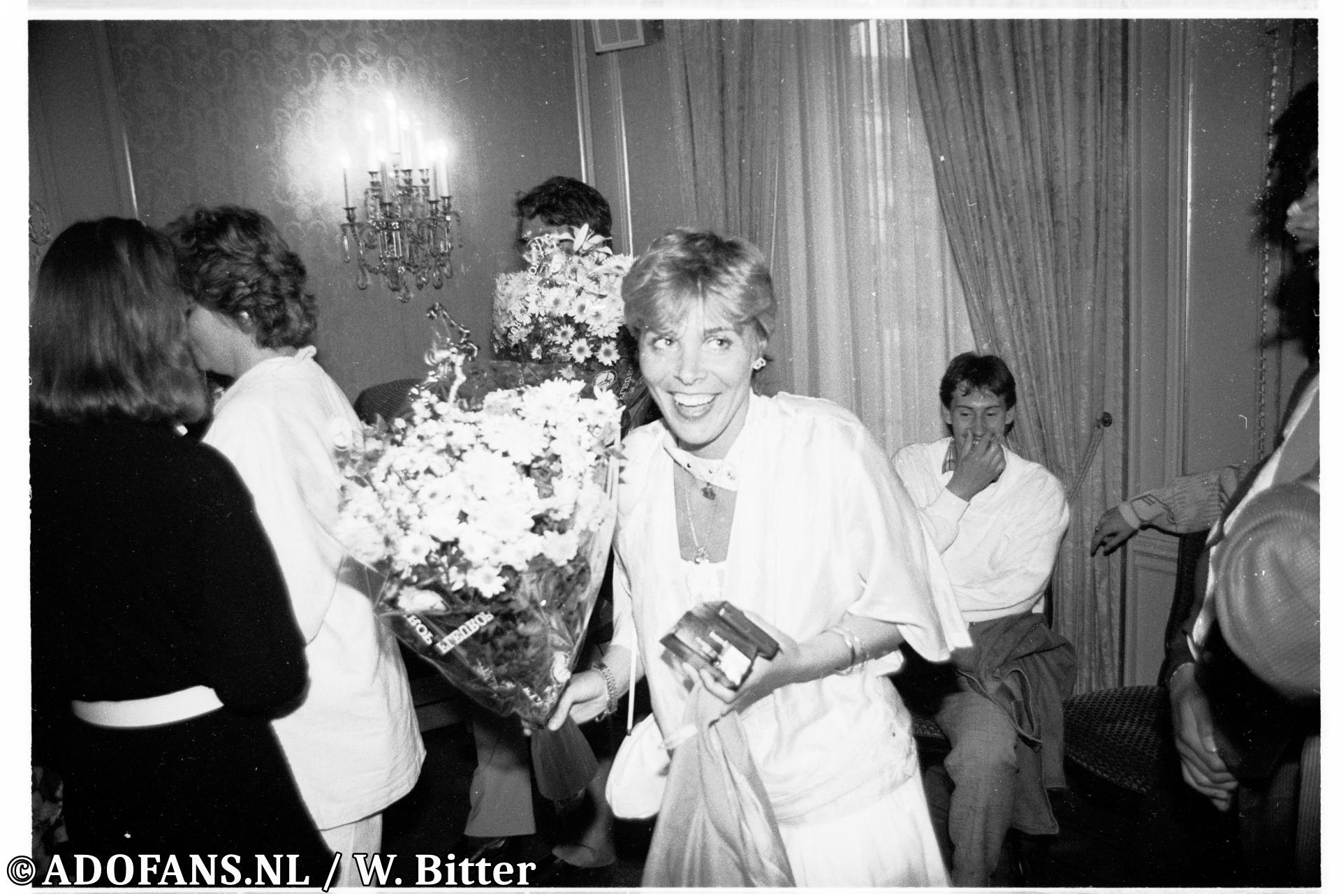 FC Den Haag is ongeslagen kampioen eerste divisie feest op de Javastraat