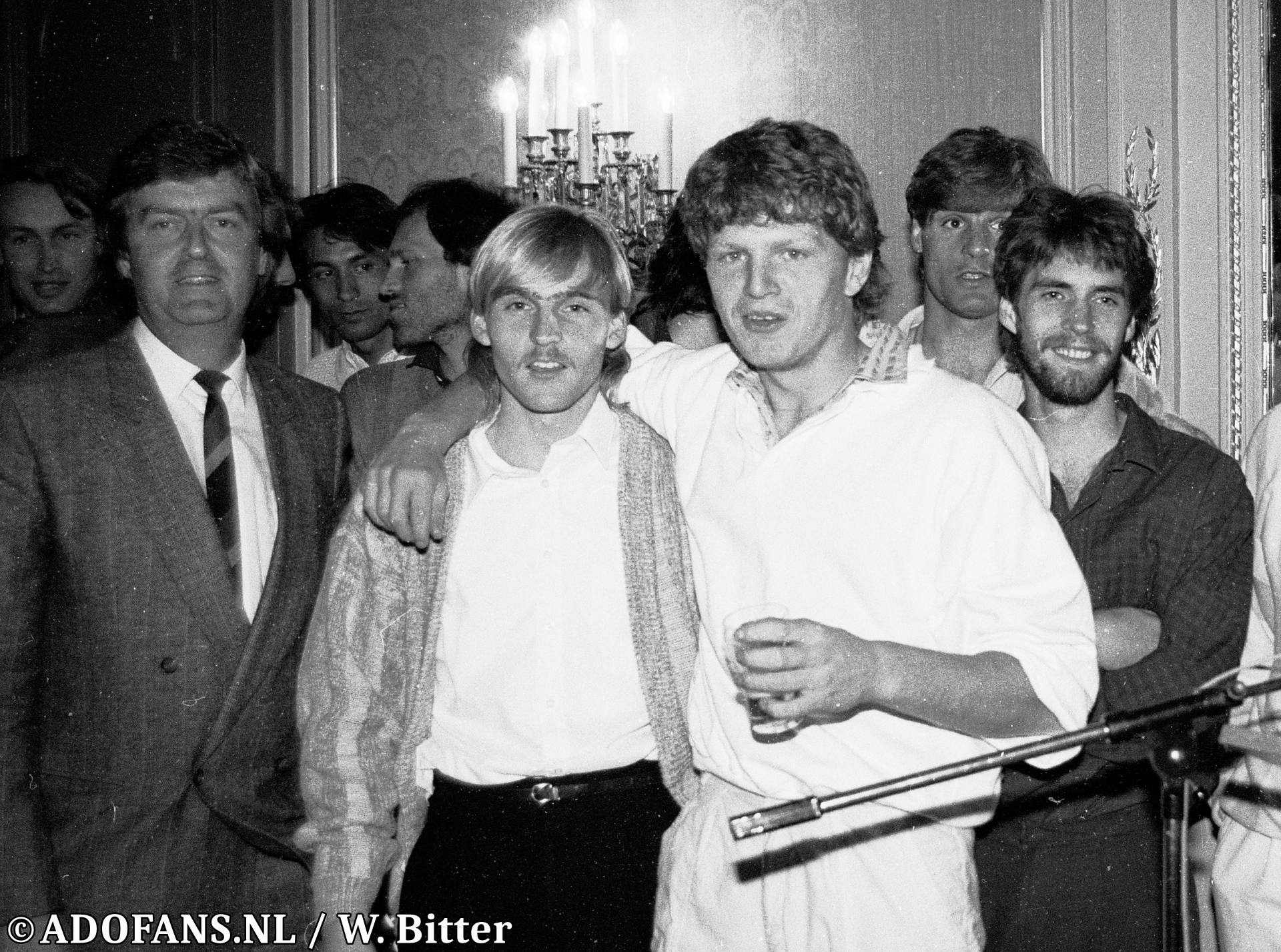 FC Den Haag is ongeslagen kampioen eerste divisie feest op de Javastraat