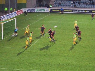 ADO Den Haag - Top Oss 12 oktober 2001