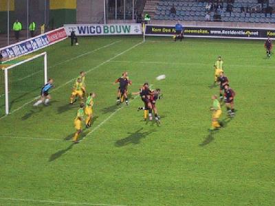 ADO Den Haag - Top Oss 12 oktober 2001