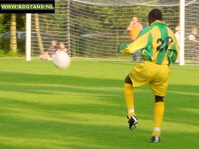 oefenwedstrijd  ADO Den Haag De Graafschap 16 juli 2002