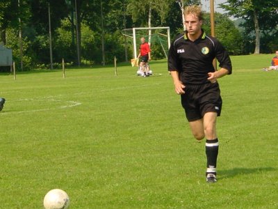 20 juli 2002 Oefenwedstrijd SPV Vlierden ADO Den Haag in Garderen