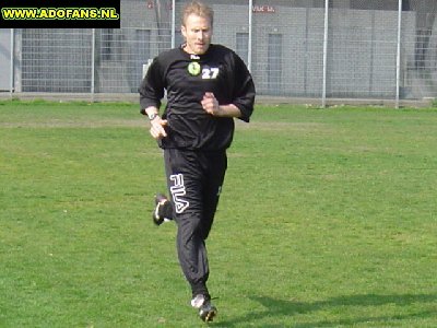 Peter Hofstede traint weer na terug komst bij ADO Den Haag