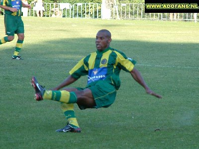 ADO Den Haag Bursa Spor