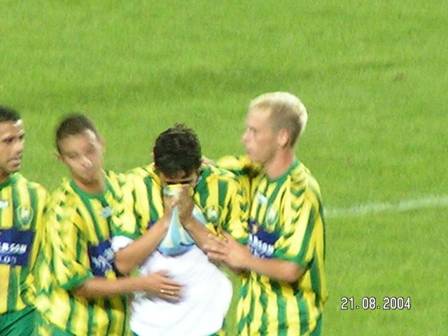 21 augustus 2004 ADO Den Haag verliest nipt van NEC