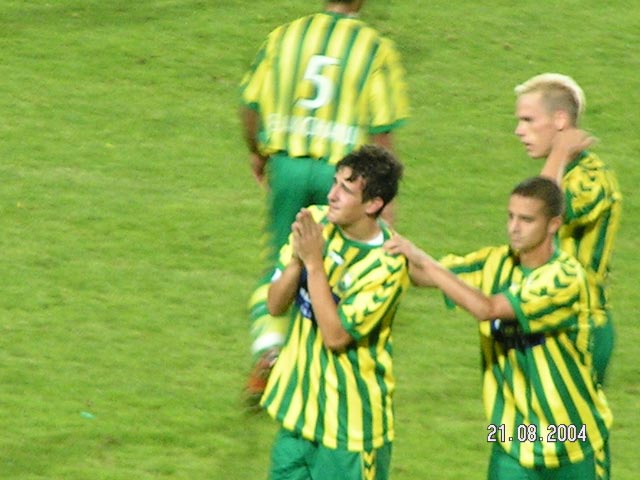 21 augustus 2004 ADO Den Haag verliest nipt van NEC