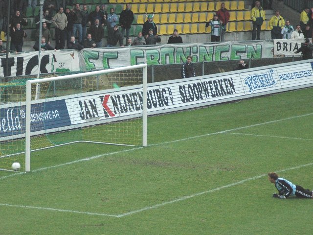 23 januari 2005 ADO Den Haag onderuit tegen effectief FC Groningen