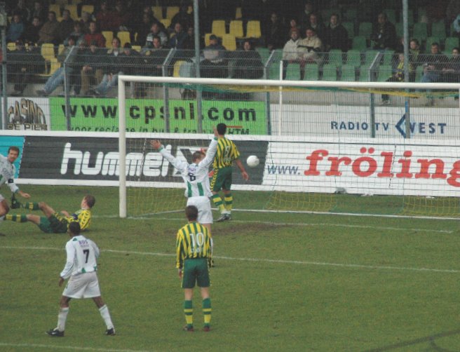 23 januari 2005 ADO Den Haag onderuit tegen effectief FC Groningen