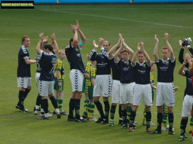 Verslag en foto`s PSV eenvoudige naar zege op tam ADO Den Haag