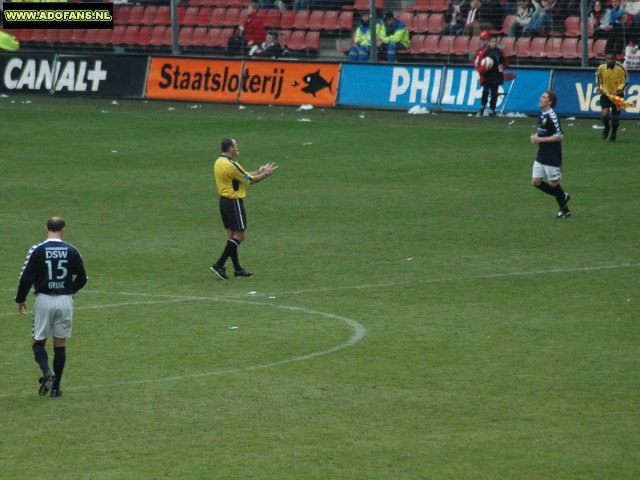 Verslag en foto`s PSV eenvoudige naar zege op tam ADO Den Haag