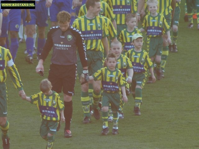 Verslag en foto`s ADO Den Haag weet niet te winnen van RKC