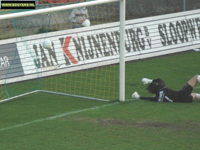 Verslag en foto`s ADO Den Haag weet niet te winnen van RKC