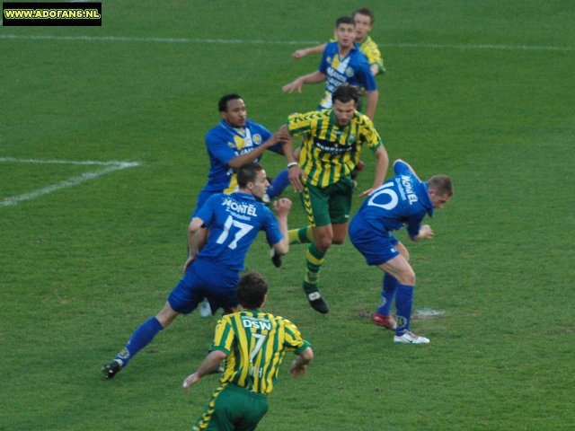 Verslag en foto`s ADO Den Haag weet niet te winnen van RKC