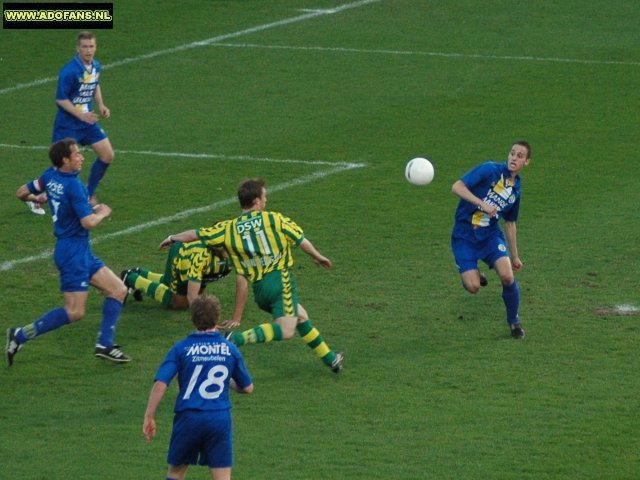 Verslag en foto`s ADO Den Haag weet niet te winnen van RKC