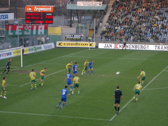 Verslag en foto`s ADO Den Haag weet niet te winnen van RKC