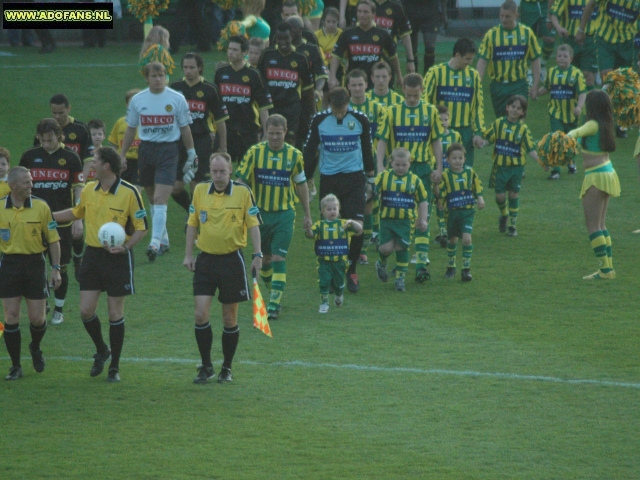 ADO Den Haag maakt het zichzelf moeilijk tegen Roda JC