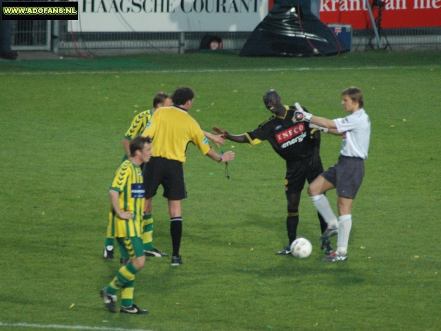 ADO Den Haag maakt het zichzelf moeilijk tegen Roda JC