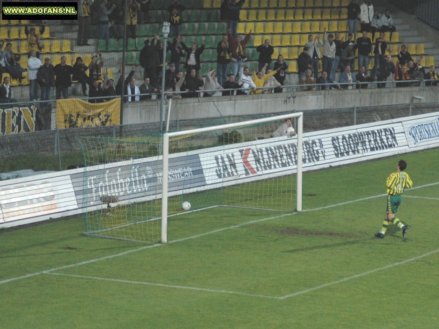 ADO Den Haag maakt het zichzelf moeilijk tegen Roda JC