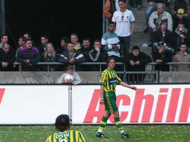 ADO Den Haag maakt het zichzelf moeilijk tegen Roda JC