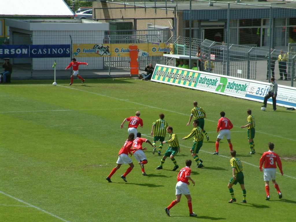 ADO Den Haag AZ Geert den Ouden maakt het verschil