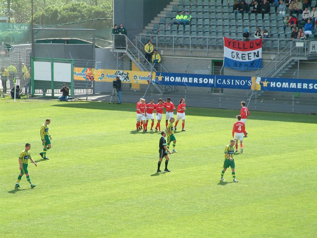 ADO Den Haag AZ Geert den Ouden maakt het verschil