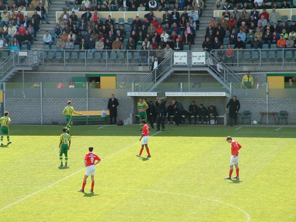 ADO Den Haag AZ Geert den Ouden maakt het verschil