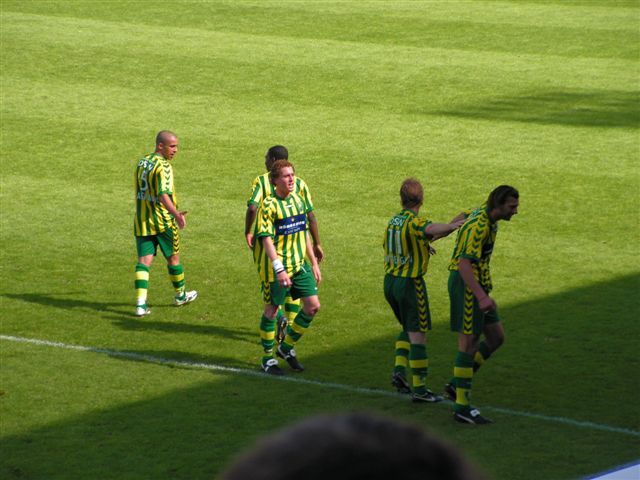 ADO Den Haag AZ Geert den Ouden maakt het verschil