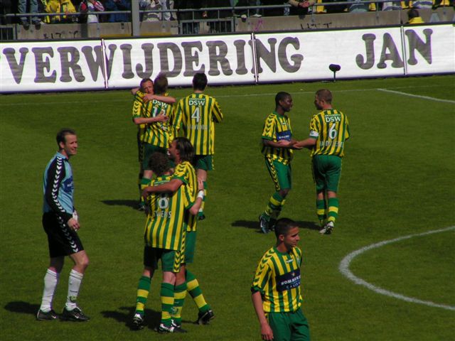 ADO Den Haag AZ Geert den Ouden maakt het verschil