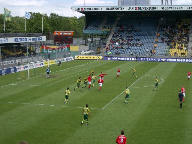 ADO Den Haag AZ Geert den Ouden maakt het verschil