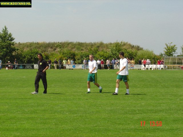 17 juli 2004 oefenwedstrijd Top Oss ADO Den Haag