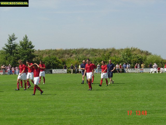 17 juli 2004 oefenwedstrijd Top Oss ADO Den Haag