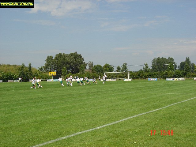 17 juli 2004 oefenwedstrijd Top Oss ADO Den Haag