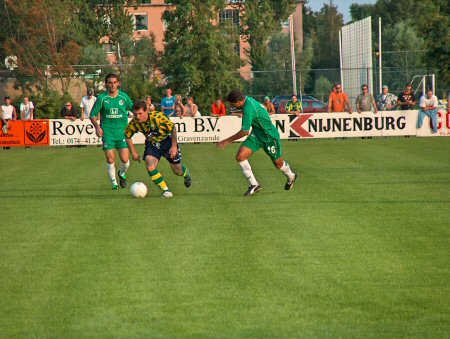 22 juli 2004 oefenwedstrijd  ADO Den Haag Maccabi Haifa