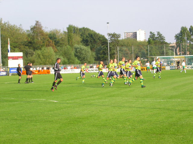 22 juli 2004 oefenwedstrijd  ADO Den Haag Maccabi Haifa