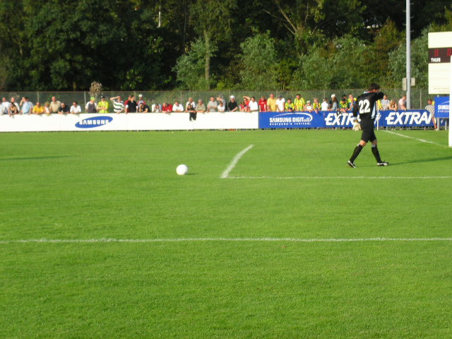 22 juli 2004 oefenwedstrijd  ADO Den Haag Maccabi Haifa