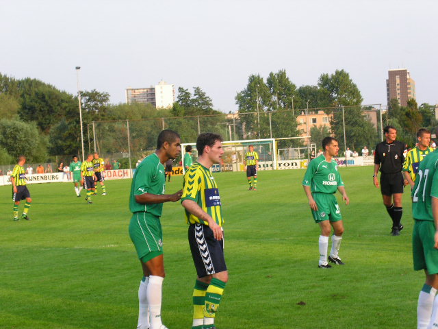 22 juli 2004 oefenwedstrijd  ADO Den Haag Maccabi Haifa