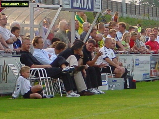 3 augustus 2004  Westlands XI-tal ADO Den Haag