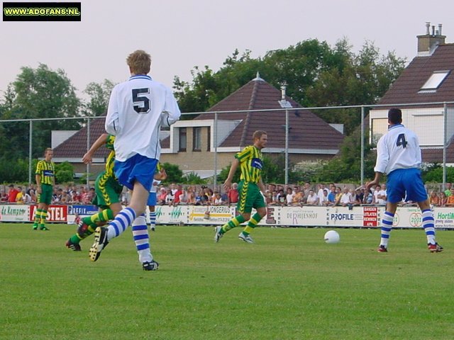 3 augustus 2004  Westlands XI-tal ADO Den Haag