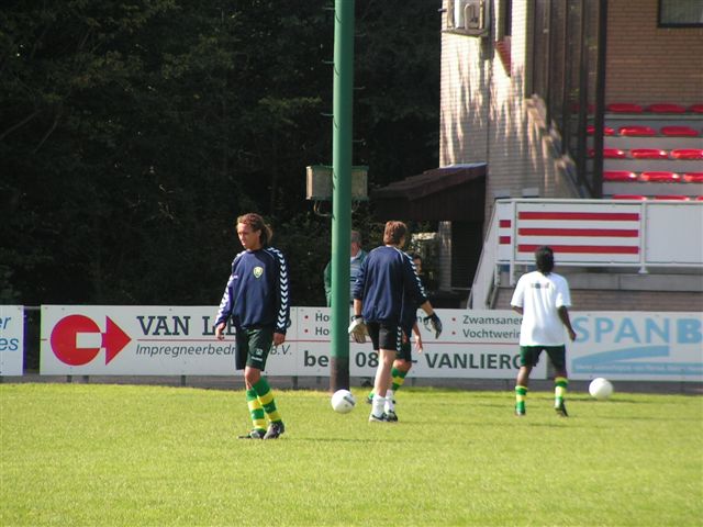 1e amateurelftal ADO Den Haag tegen Alphense boys