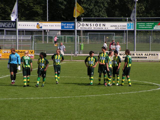 1e amateurelftal ADO Den Haag tegen Alphense boys