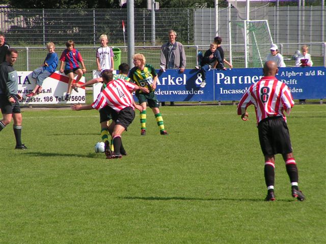 1e amateurelftal ADO Den Haag tegen Alphense boys