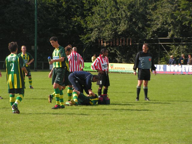 1e amateurelftal ADO Den Haag tegen Alphense boys