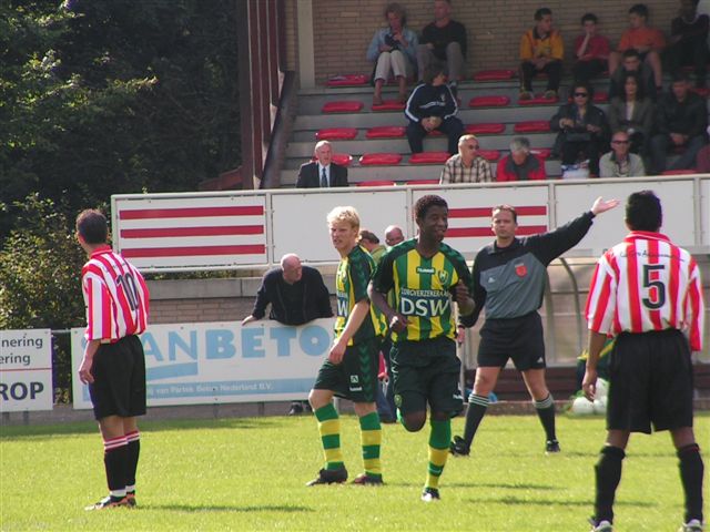 1e amateurelftal ADO Den Haag tegen Alphense boys